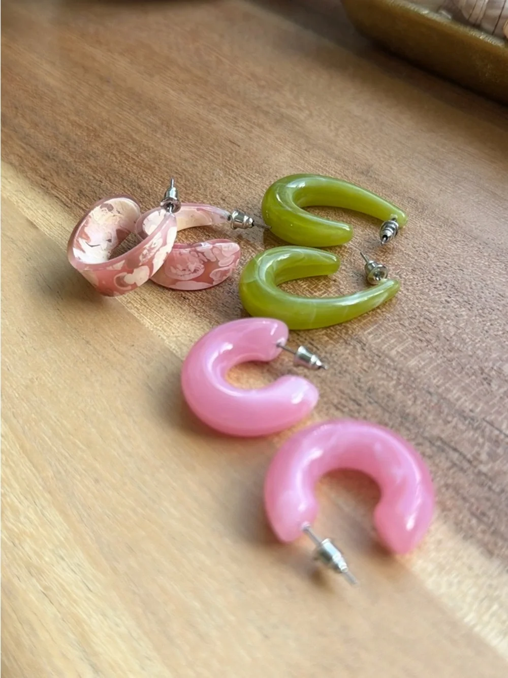 Resin Earrings - Picture 1 of 1